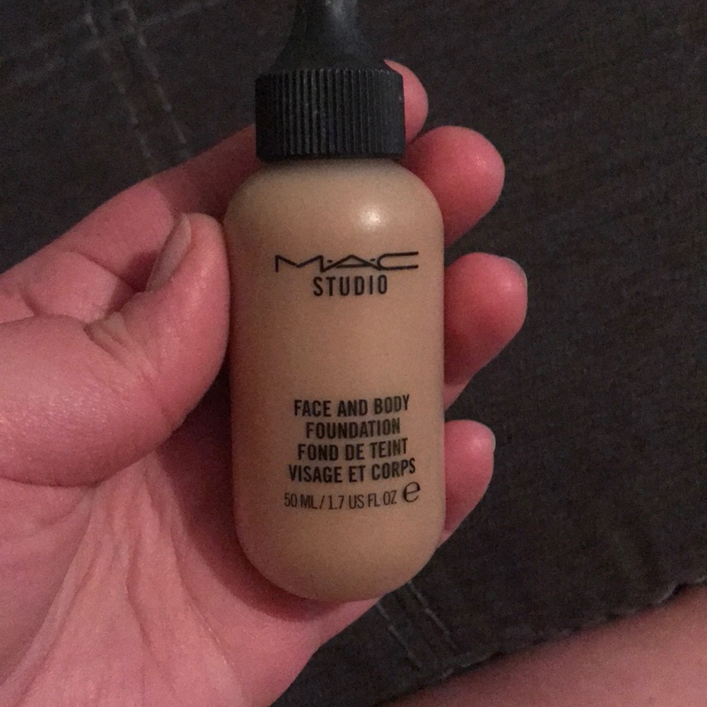 Mac Face and Body